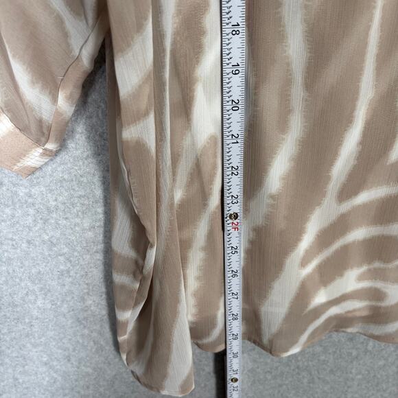 Chicos Blouse Tan Medium Sheer Animal Flowy Lagenlook Artsy Popover Neutral Tank - Picture 8 of 12